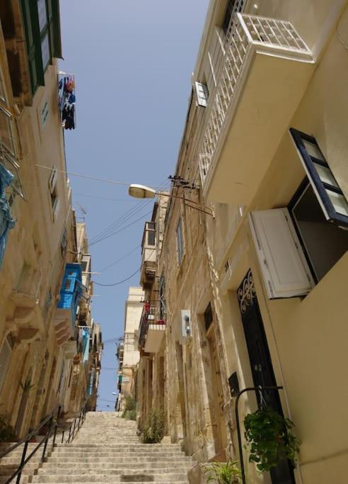 Moco, Modern Comfort In Historic City Of Senglea Villa Luaran gambar